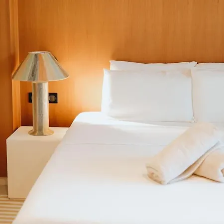 Elegance Et Luxe Au Canadel וילה *