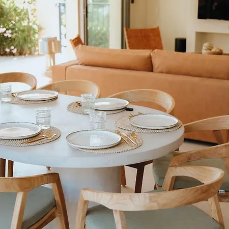 Elegance Et Luxe Au Canadel