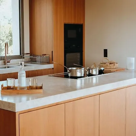 Elegance Et Luxe Au Canadel וילה